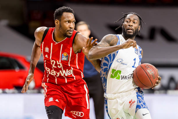 解阵容拥挤 解阵容拥挤