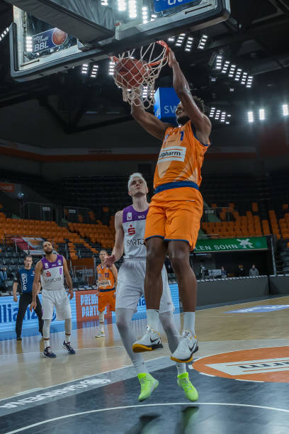 格往往有所 格往往有所