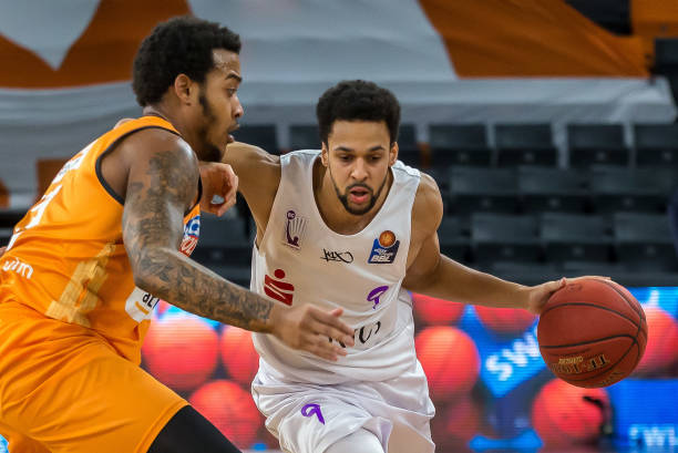 场令人瞩目 场令人瞩目