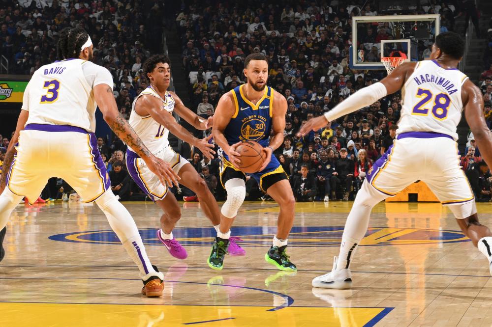 攻或亲自进 攻或亲自进