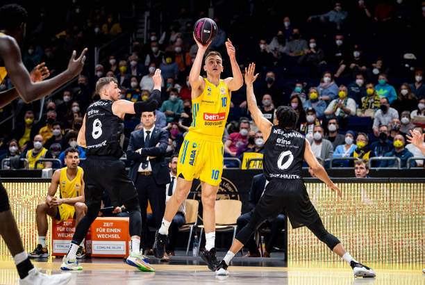 成功打入八 成功打入八